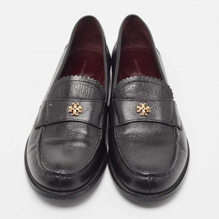 Pre Owned Tory Burch Black Leather Loafers Size 39