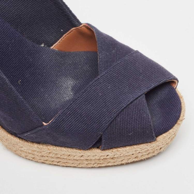 مملوكة مسبقًا Tory Burch Navy Blue Denim Espadrille Wedge Sandals Size 38.5