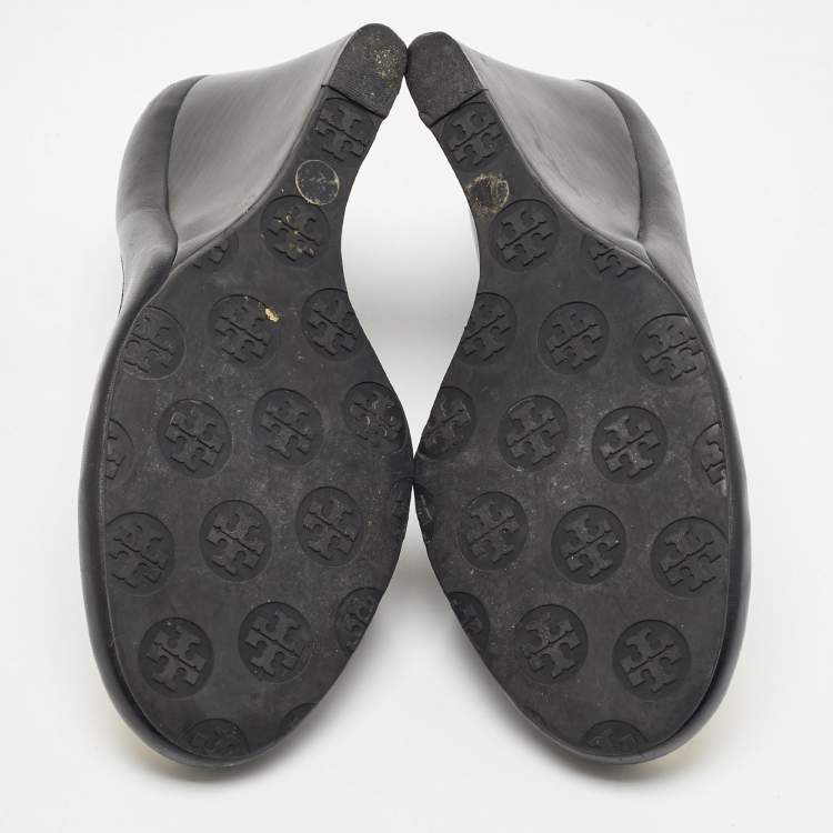 Pre Owned Tory Burch Black Leather Sally Wedge Pumps Size 38.5