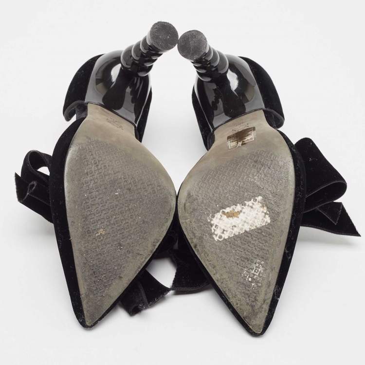 Pre Owned Tory Burch Black Velvet Clara Pumps Size 37.5