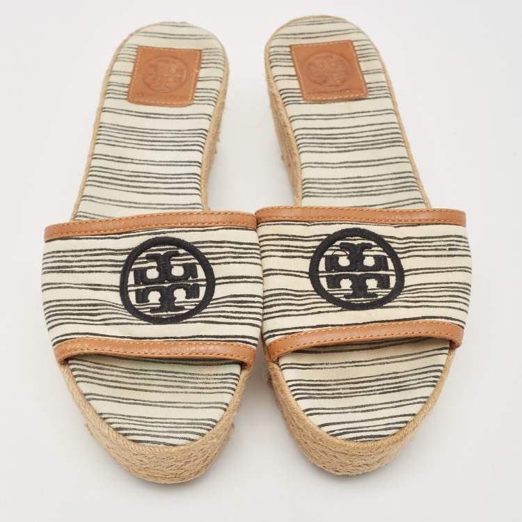 مملوكة مسبقًا Tory Burch White/Brown Canvas and Leather Espadrille Platform Wedge Slide Sandals Size 37.5