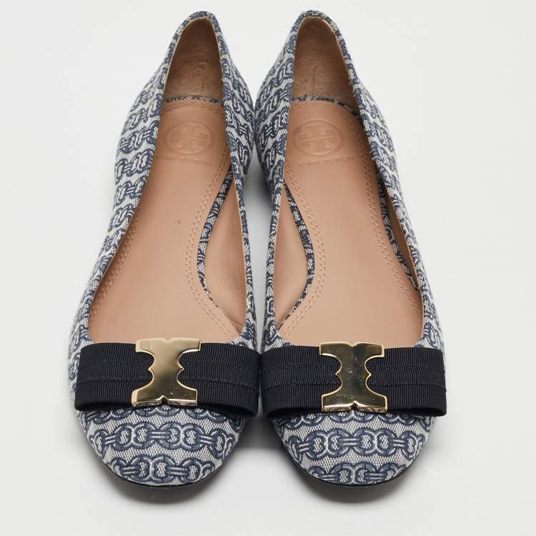 مملوكة مسبقًا Tory Burch Blue/White Canvas Ballet Flats Size 38.5