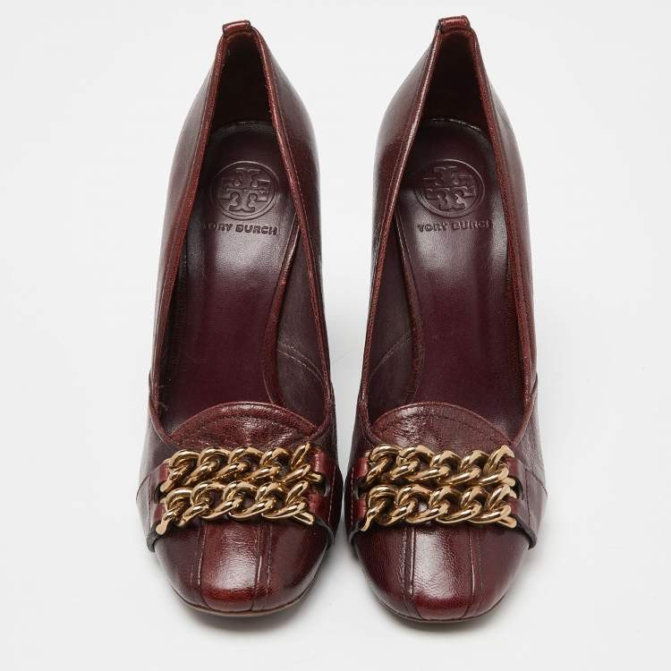 Pre Owned Tory Burch Burgundy Leather Chain Detail Block Heel Pumps Size 39.5