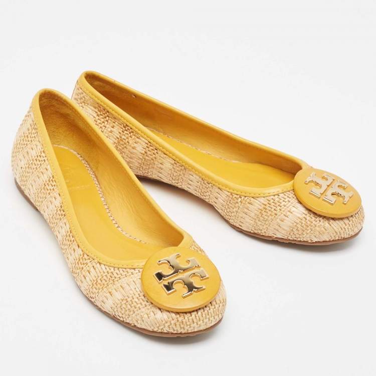 Pre Owned Tory Burch Beige/Yellow Raffia and Leather Reva Ballet Flats Size 35.5