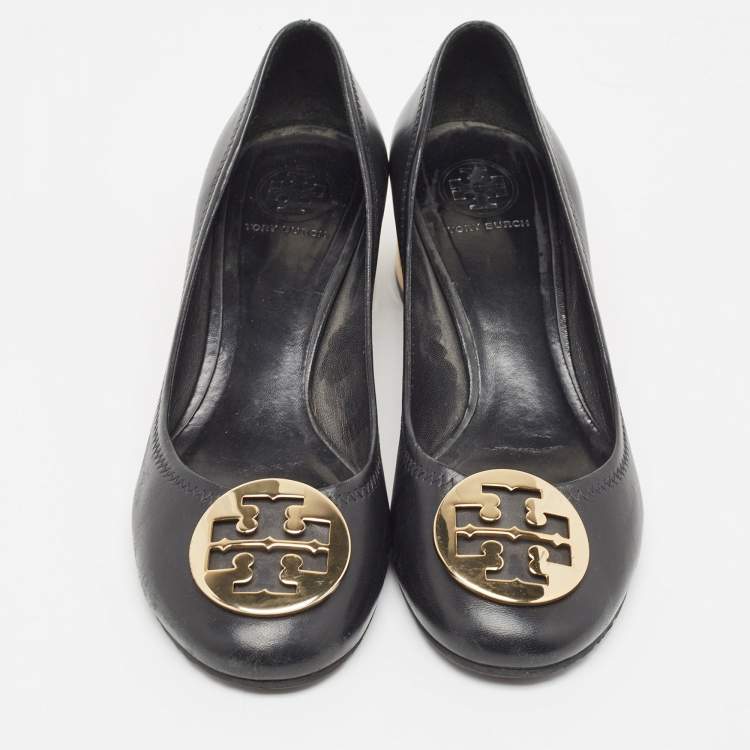 Pre Owned Tory Burch Black Leather Amy Pumps Size 40.5