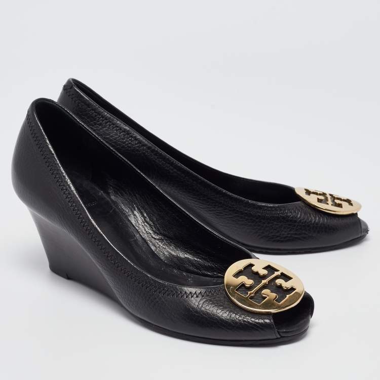 Pre Owned Tory Burch Black Leather Julianne Wedge Pumps Size 39.5