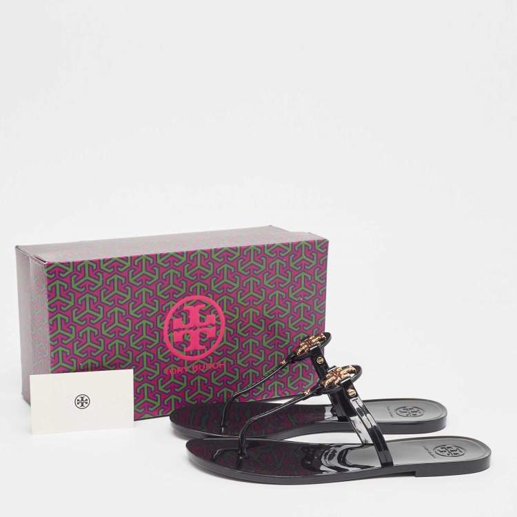 مملوكة مسبقًا Tory Burch Black Rubber Mini Miller Thong Flats Size 37.5