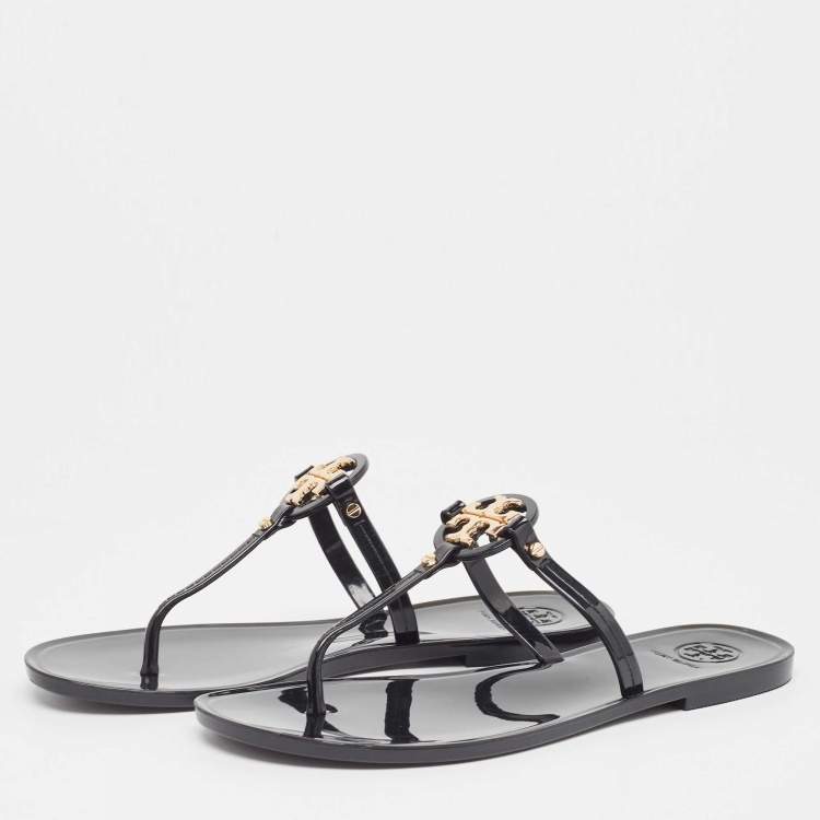 مملوكة مسبقًا Tory Burch Black Rubber Mini Miller Thong Flats Size 37.5