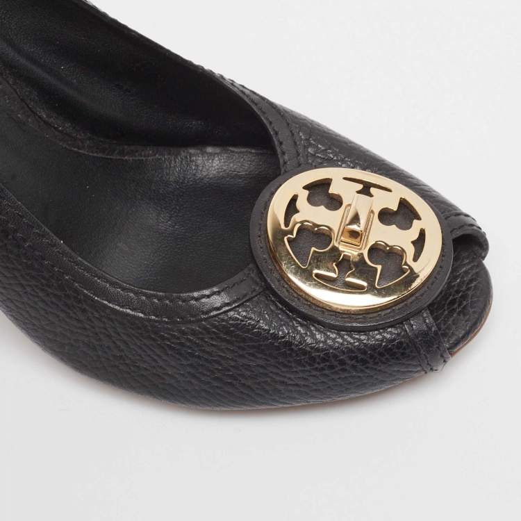 Pre Owned Tory Burch Black Leather Wedge  Pumps Size 38