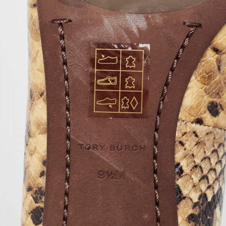 Pre Owned Tory Burch Cream/Black Python Embossed Leather Multi Logo Pumps Size 39.5