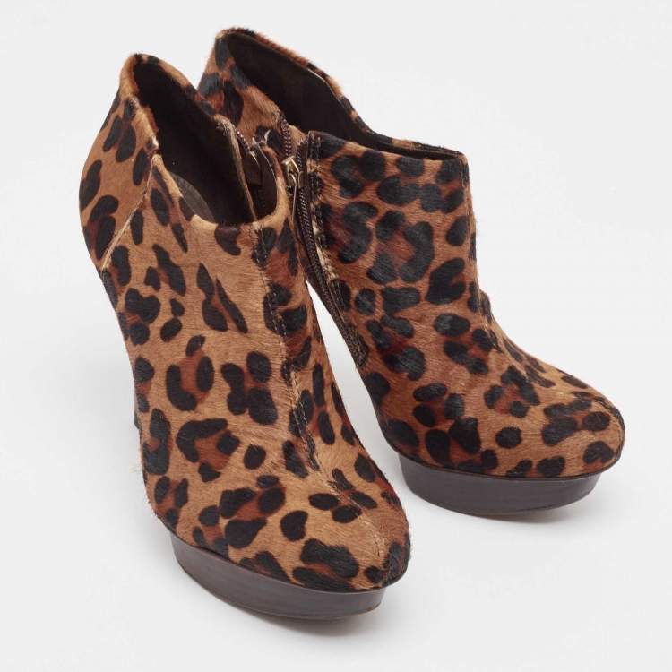 Pre Owned Tory Burch Brown/Beige Calf Hair Booties Size 39    