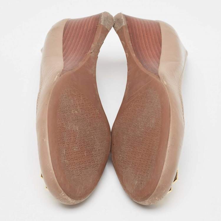 Pre Owned Tory Burch Beige Leather Melinda Wedge Pumps Size 37.5