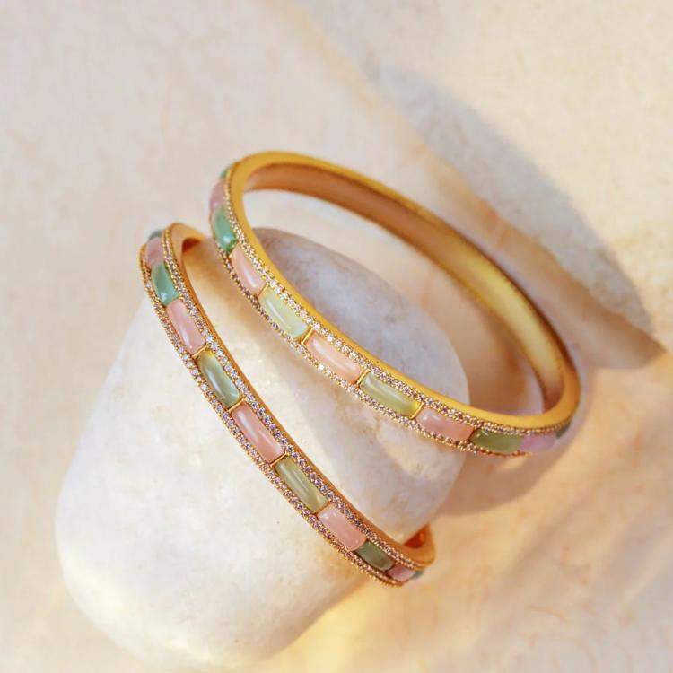 مملوكة مسبقًا  Aulerth x Tribe Amrapali Dainty pastel cuff C1-22