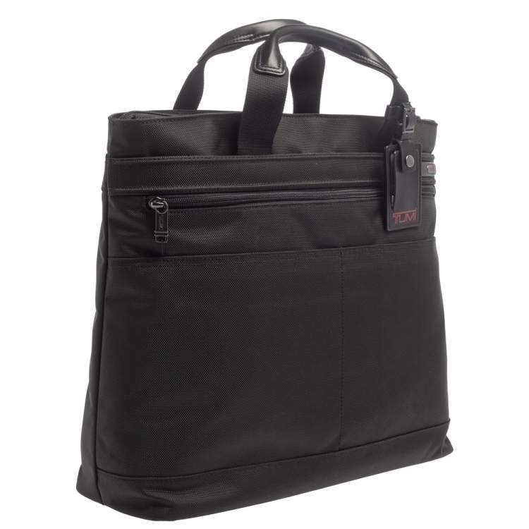 tumi companion tote