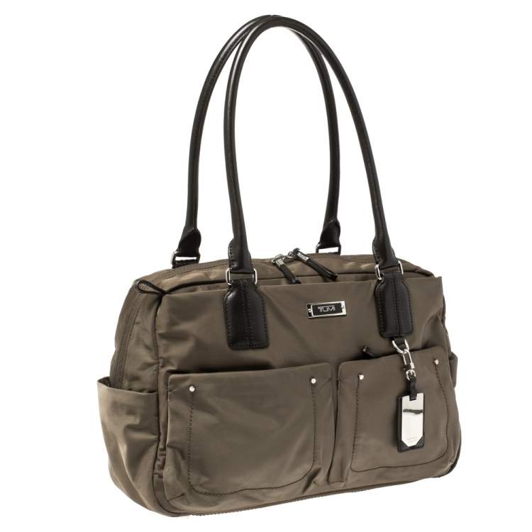 Pre Owned Tumi Khaki Green Nylon Voyageur Geneva Carry All Bag