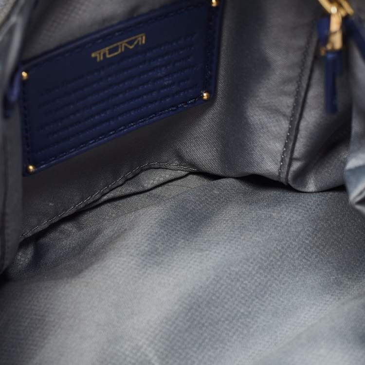 Pre Owned TUMI Navy Blue Nylon Voyageur Capri Messenger Bag