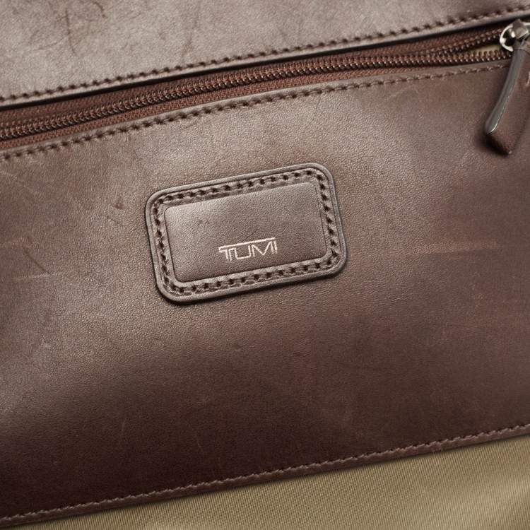Pre Owned Tumi Khaki Green/Brown Leather and Nylon Packaway Shopper Tote