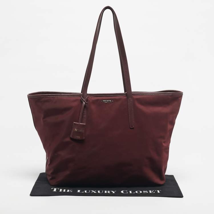 Pre Owned TUMI Burgundy Leather and Nylon Voyageur Everyday Tote