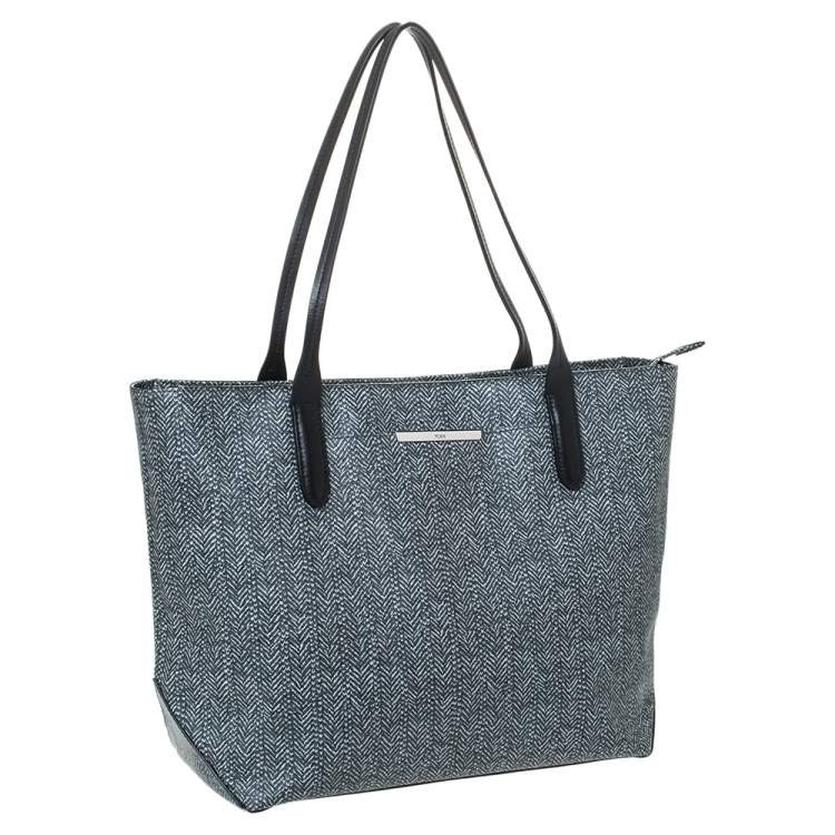 Pre Owned Tumi Grey/Black Coated Canvas and Leather Shopper Tote