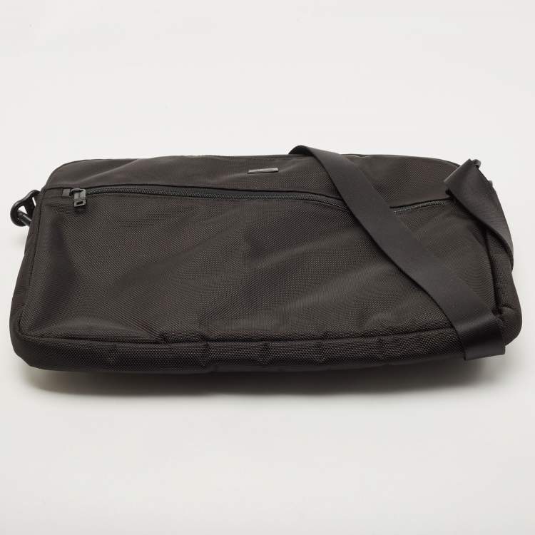 Pre Owned TUMI Black Leather 4 Wheeled Alpha 2 Deluxe Laptop Briefcase