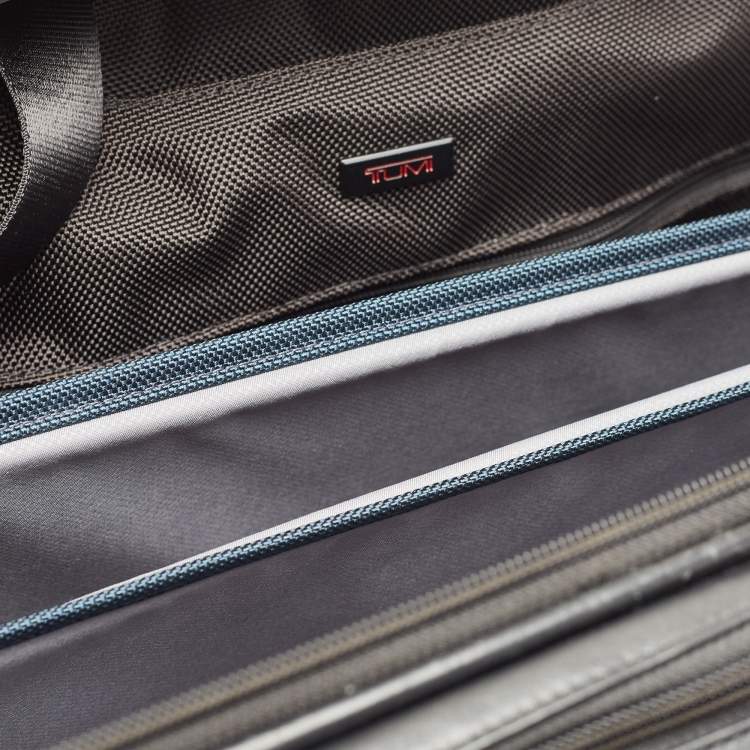 Pre Owned TUMI Black Leather 4 Wheeled Alpha 2 Deluxe Laptop Briefcase