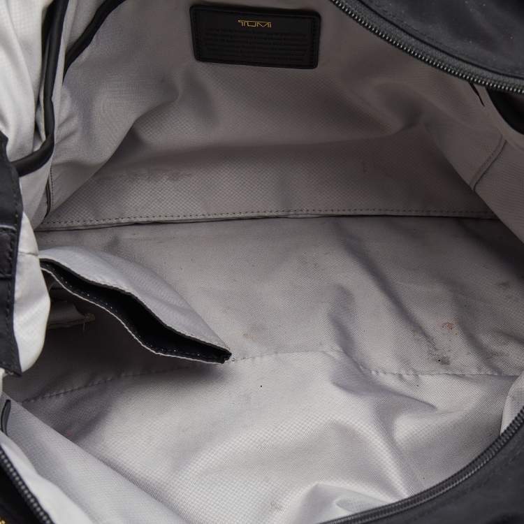Pre Owned TUMI Black Nylon Voyageur Messenger Bag