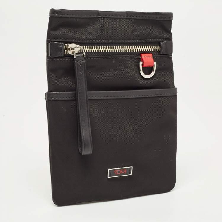 Pre Owned TUMI Black Nylon and Leather Pouch