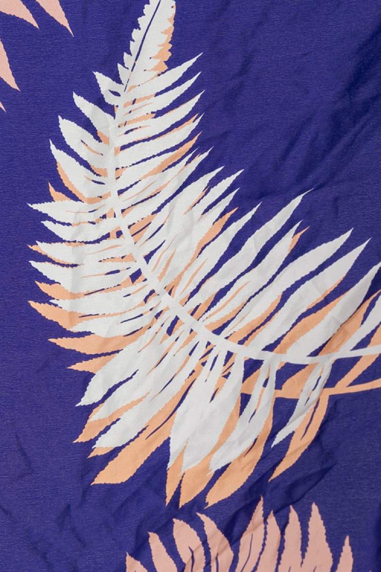 Pre Owned Vionnet Paris Purple Leaf Print Silk Scarf