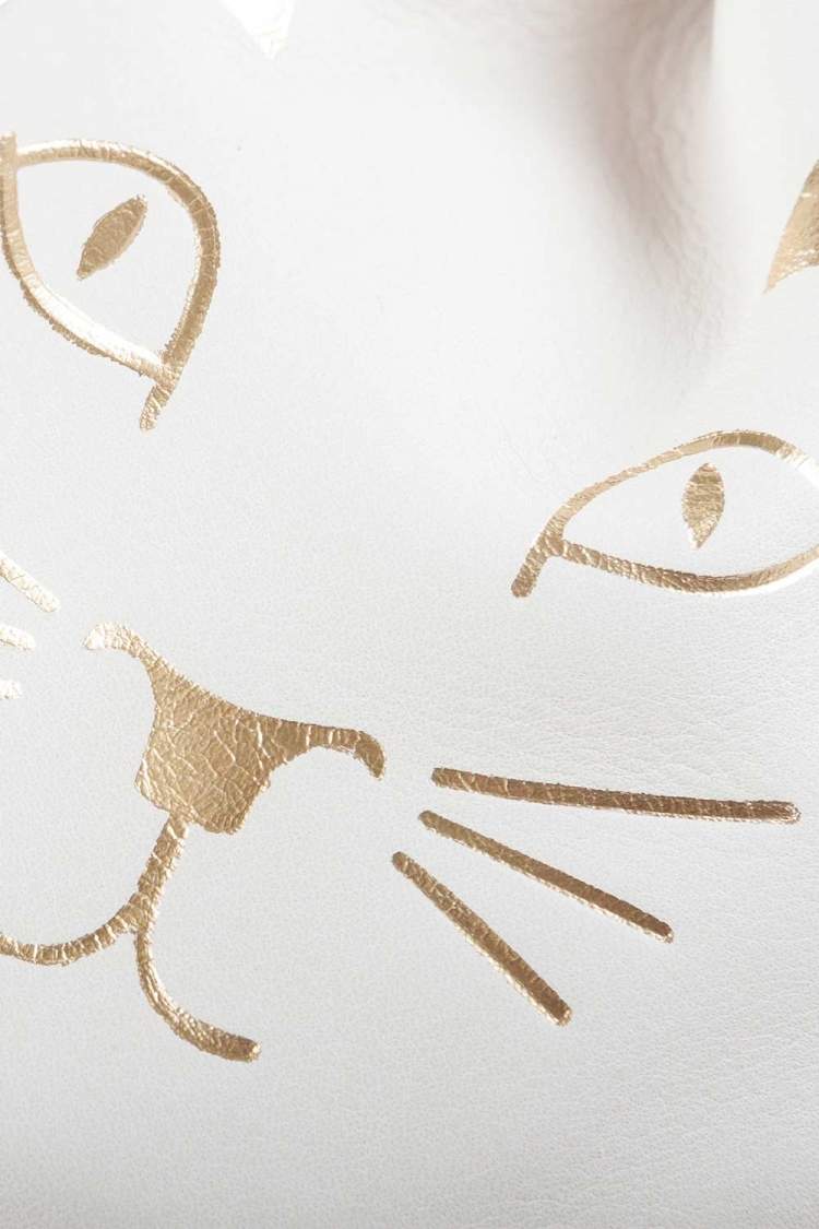 Pre Owned Charlotte Olympia Off White Leather Kitty Pochette