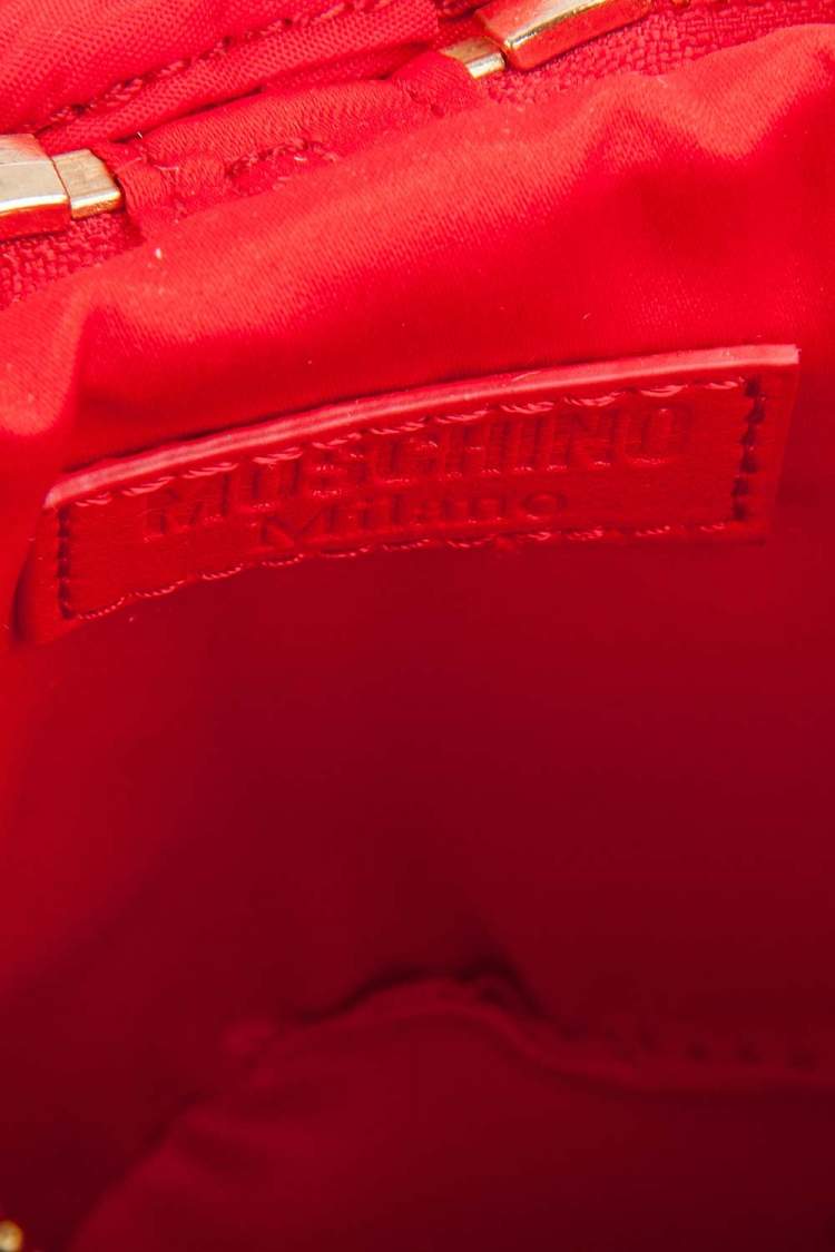 Pre Owned Moschino Red Nylon Logo Embellished Round Clutch