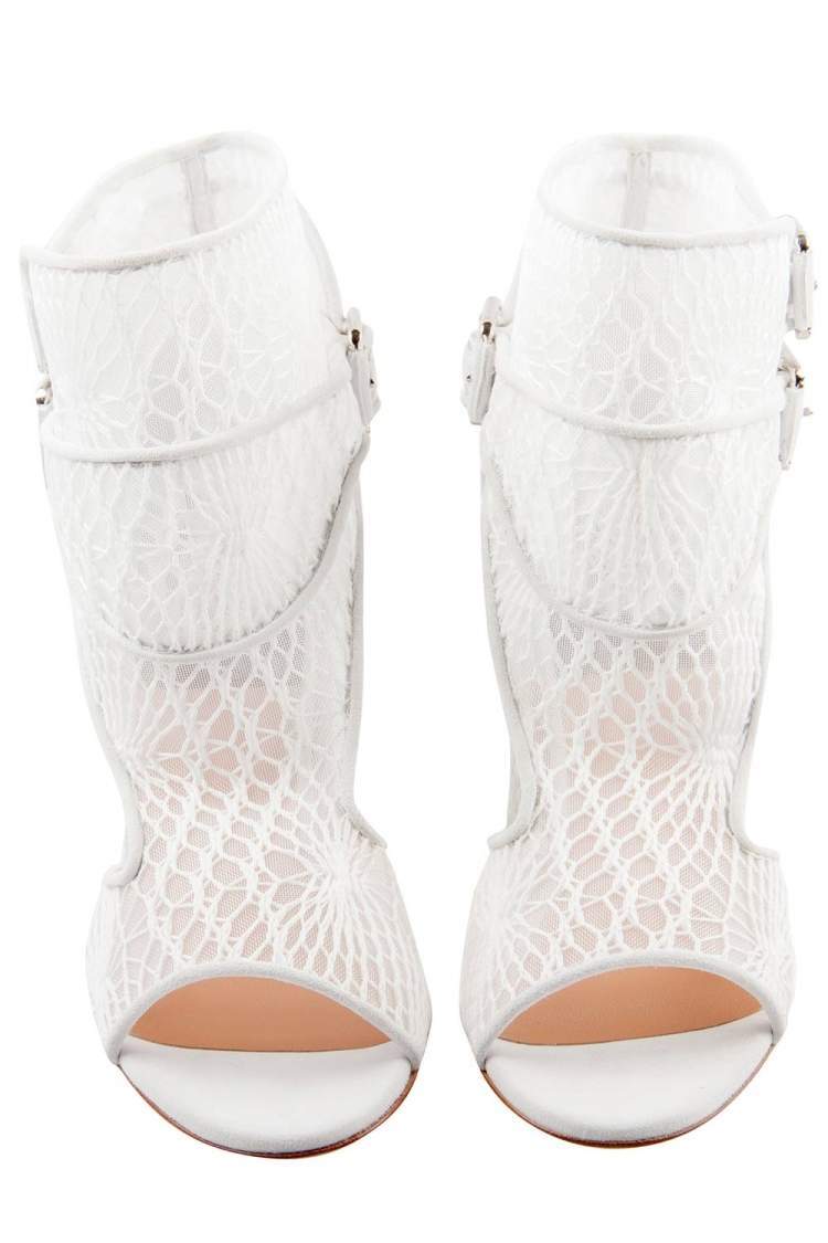 مملوكة مسبقًا Laurence Dacade White Lace And Suede Rush Macrame Cut Out Open Toe Booties Size 37