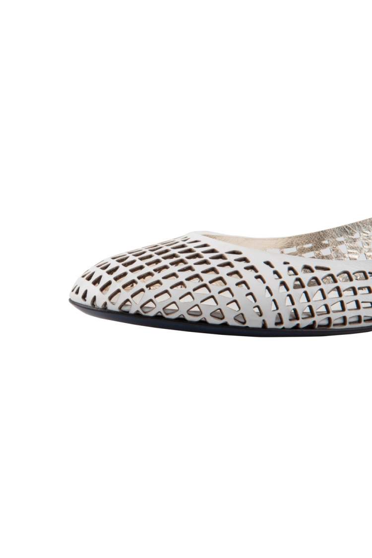 Pre Owned Jil Sander White Perforated Leather Ballet Flats Size 36.5