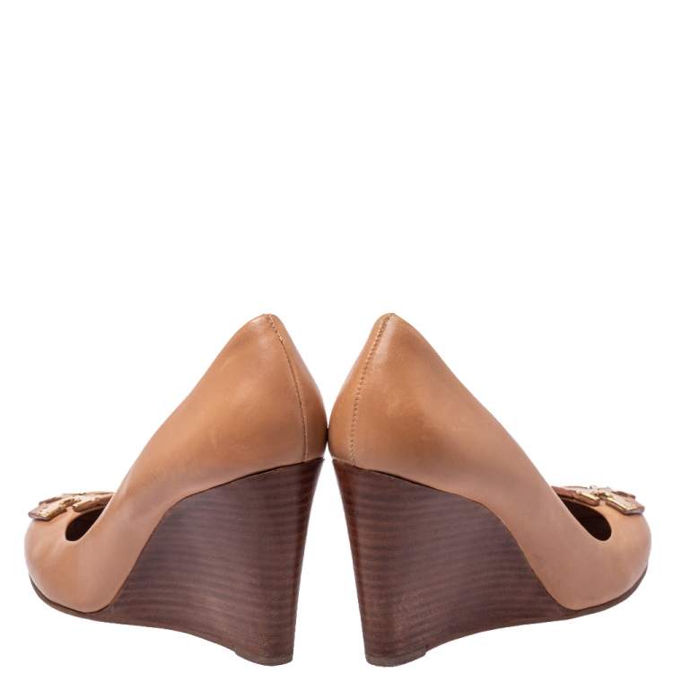 Pre Owned Tory Burch Brown Leather Lowell Wedge Pump Size 39.5