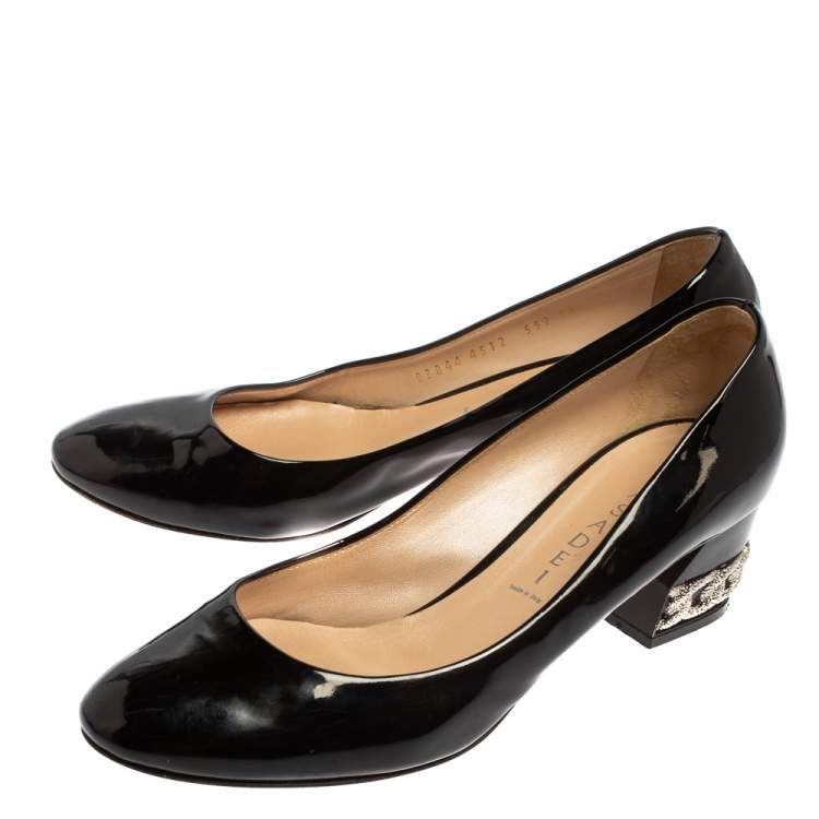 Pre Owned Casadei Black Patent Leather Block Heel  Pumps Size 39