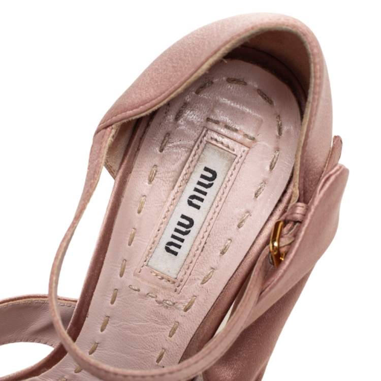 Pre Owned Miu Miu Beige Satin Bow Detail Ankle Strap Block Heel Pumps Size 36