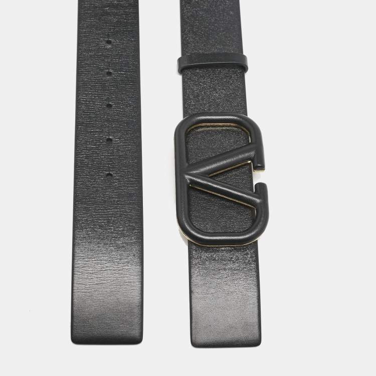 Pre Owned Valentino Black Leather VLogo Reversible Buckle Belt 75CM
