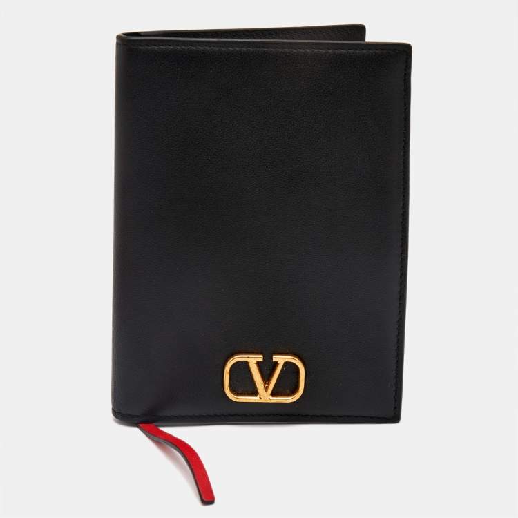 Pre Owned Valentino Black Leather VLogo Passport Holder