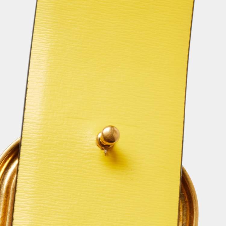 Pre Owned Valentino Yellow Leather VLogo Signature Reversible Belt 65CM