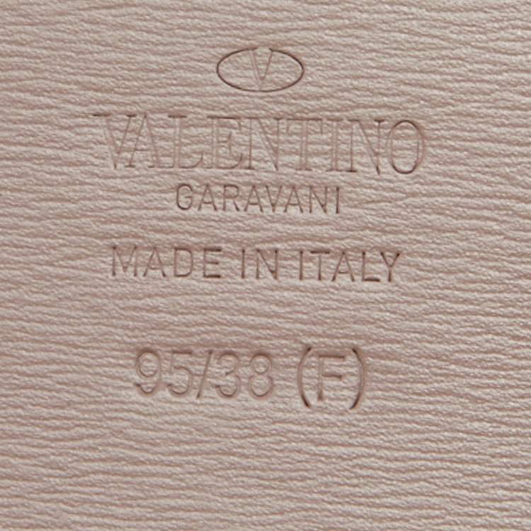 مملوكة مسبقًا Valentino Beige/Grey Leather Crystal Embellished V Logo Reversible Belt 95 CM