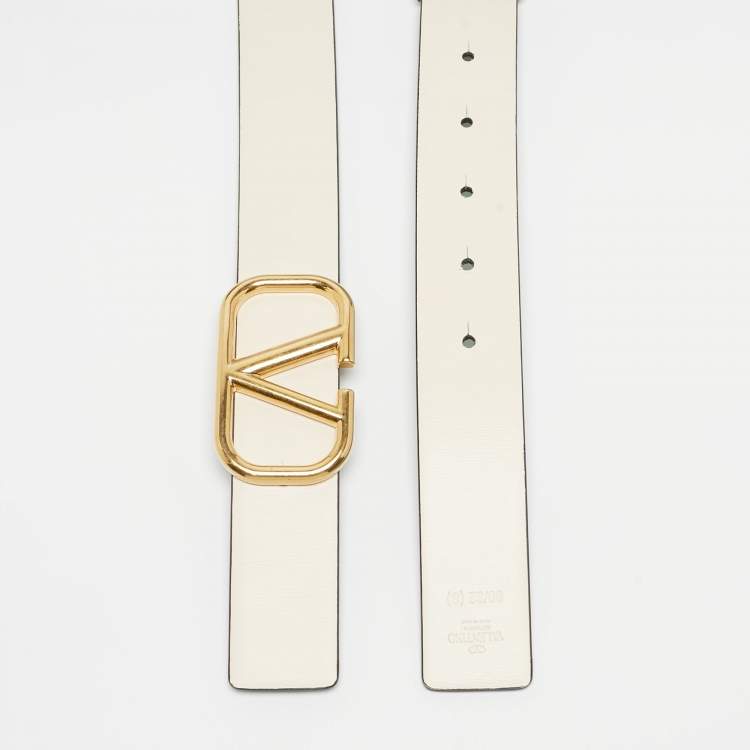 Pre Owned Valentino Mint Green/Cream Leather VLogo Reversible Belt 80 CM