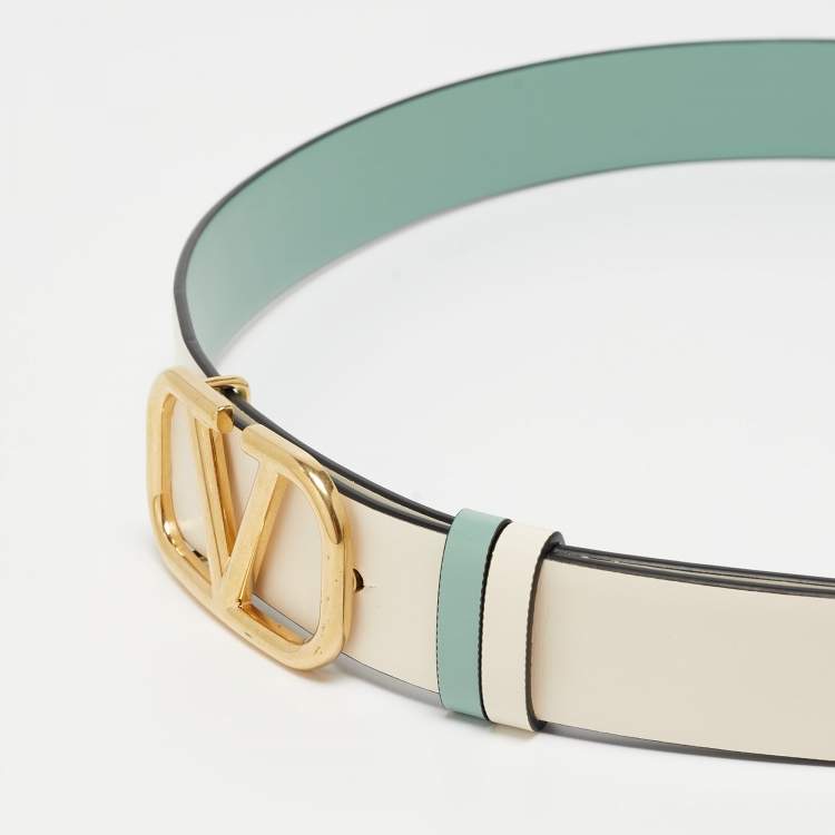 Pre Owned Valentino Mint Green/Cream Leather VLogo Reversible Belt 80 CM