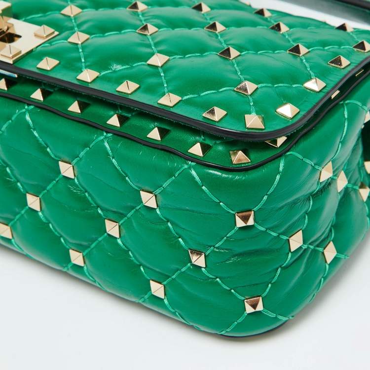 Pre Owned Valentino Green Quilted Leather Rockstud Spike Top Handle Bag