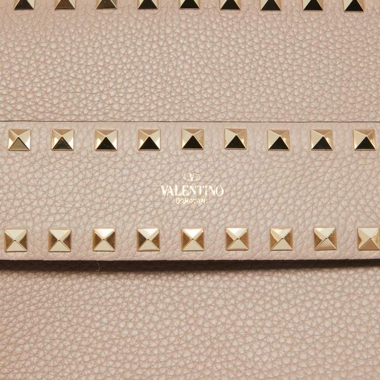 Pre Owned Valentino Beige Leather Rockstud Flap Crossbody Bag