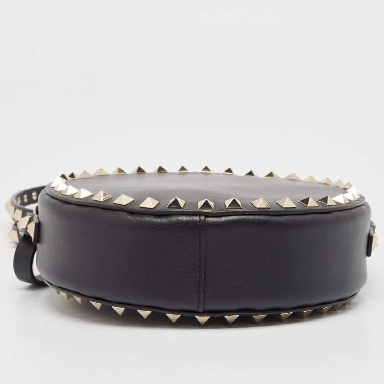 Pre Owned Valentino Black Leather Rockstud Round Crossbody Bag