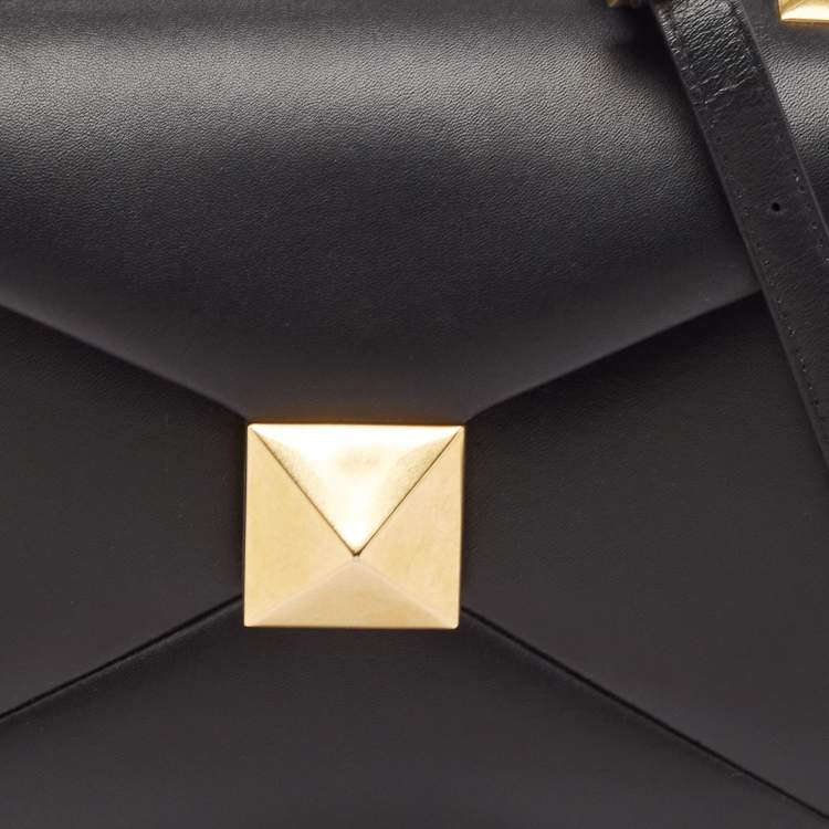 Pre Owned Valentino Black Leather Small One Stud Top Handle Bag