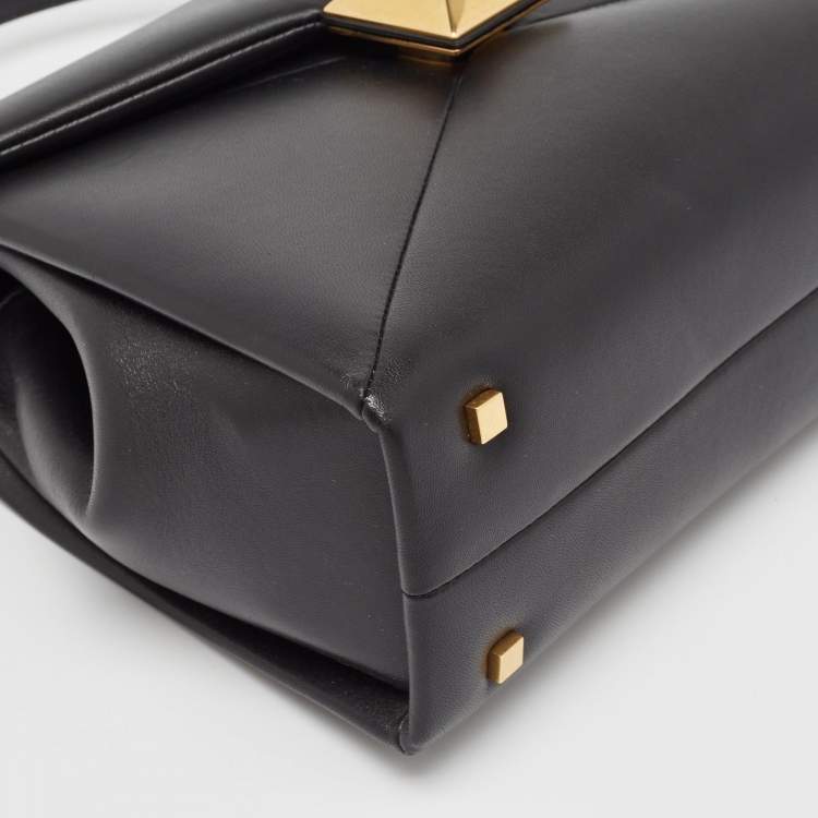 Pre Owned Valentino Black Leather Small One Stud Top Handle Bag
