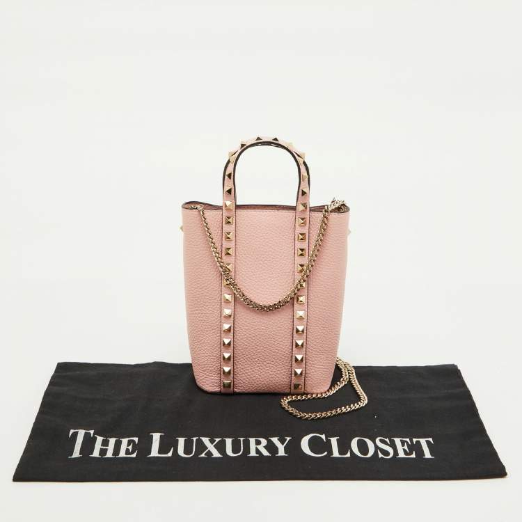 Pre Owned Valentino Light Pink Leather Rockstud Tote
