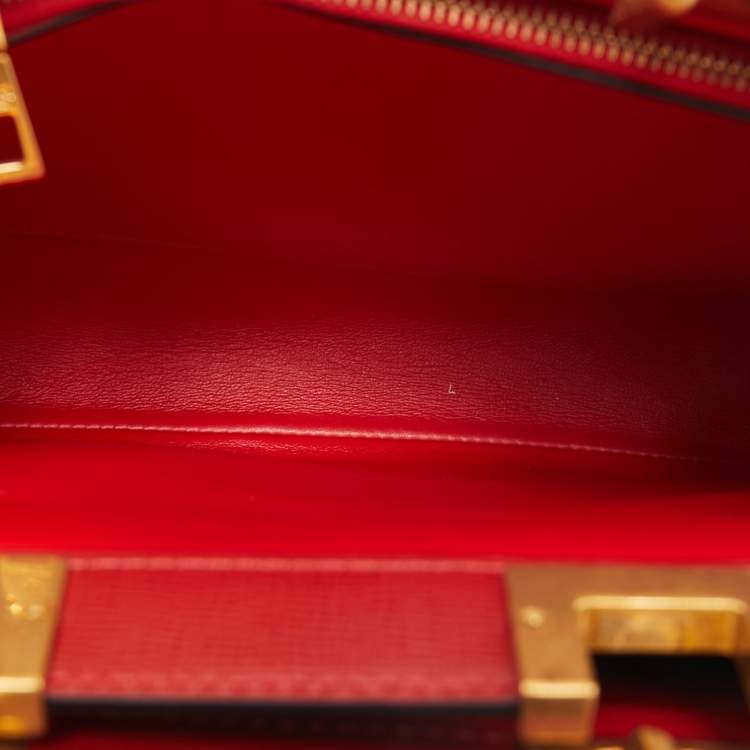 Pre Owned Valentino Red Leather Medium VLogo Stud Alcove Tote