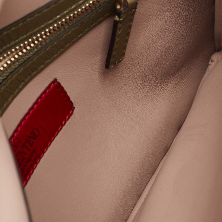 Pre Owned Valentino Olive Green Leather Rockstud Flap Clutch