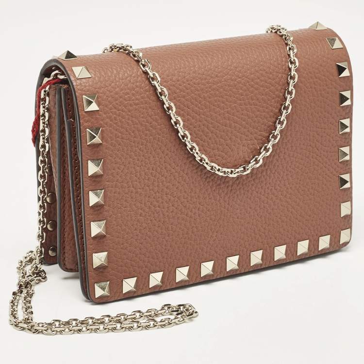 Pre Owned Valentino Brown Leather Rockstud Wallet On Chain
